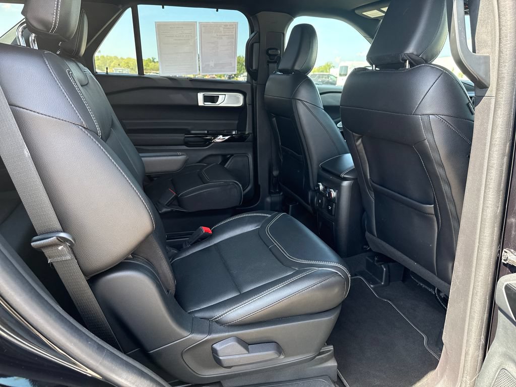 Used 2022 Ford Explorer ST w/ Equipment Group 401A AWD/4WD image 42