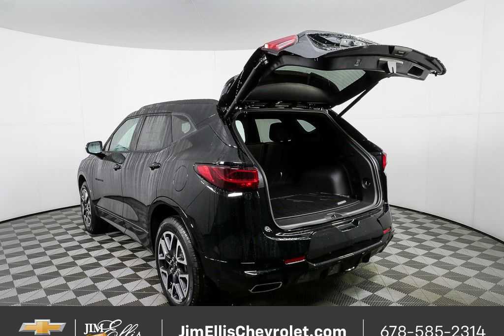 New 2026 Chevrolet Blazer RS w/ LPO, Floor Liner Package image 32