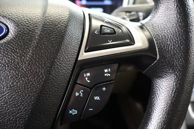 Used 2019 Ford Fusion SE FWD image 19