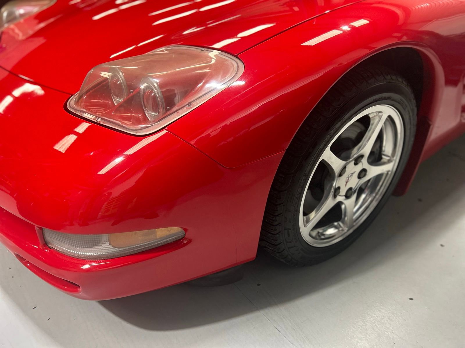 Used 2001 Chevrolet Corvette Convertible w/ Preferred Equipment Group2 image 3