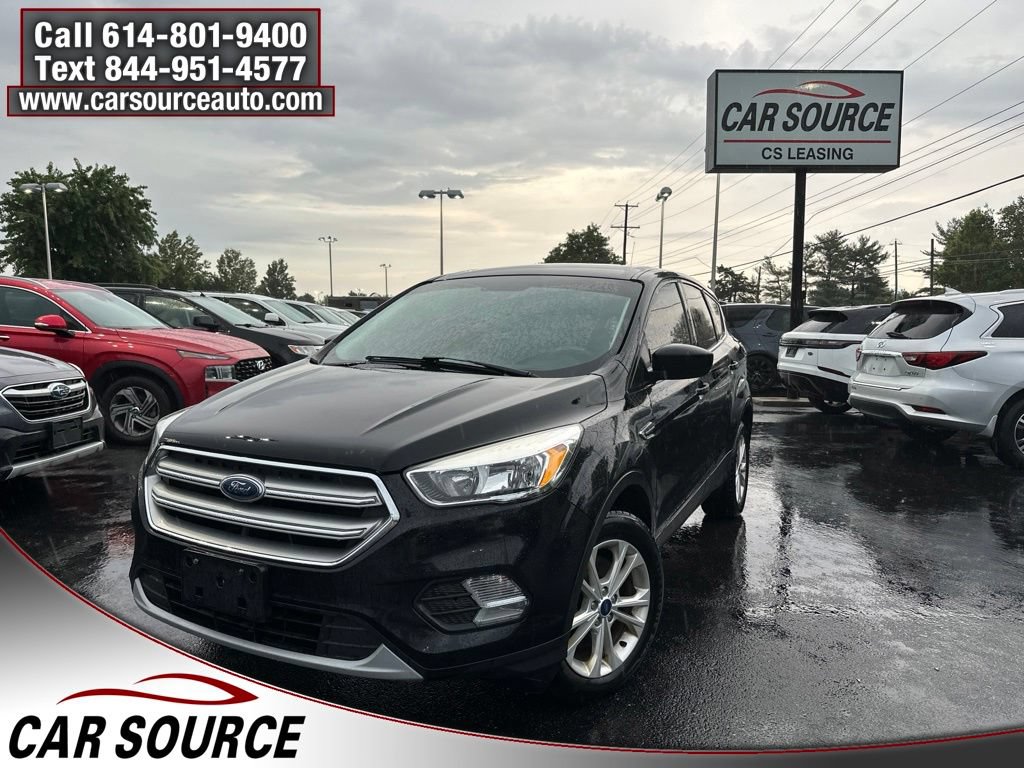 Used 2017 Ford Escape SE