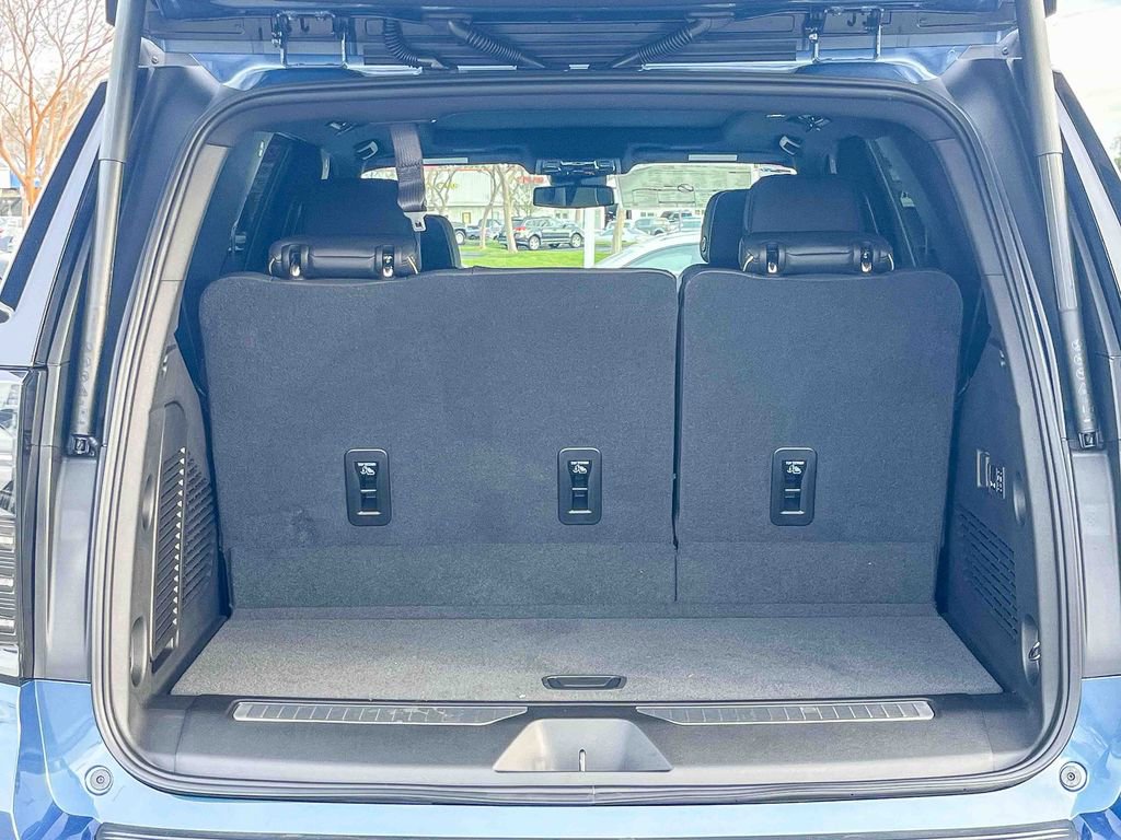 New 2026 Chevrolet Tahoe Premier w/ Sun And Tow Package image 24