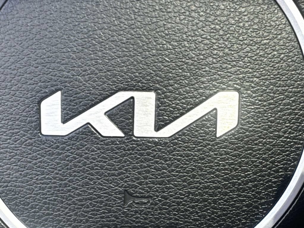 Used 2023 Kia Sportage X-Line w/ X-Line Premium Package AWD/4WD image 32