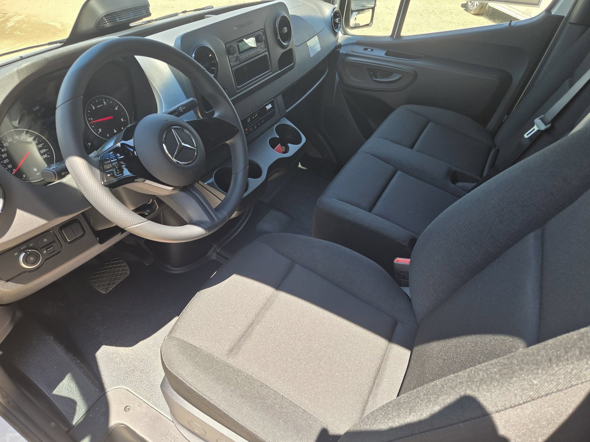 New 2026 Mercedes-Benz Sprinter 2500 image 2