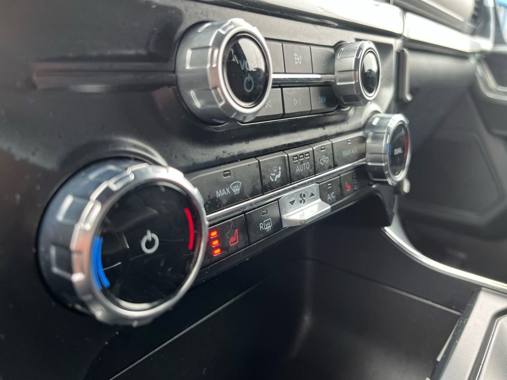 Used 2023 Ford F150 XLT w/ Equipment Group 302A High image 4