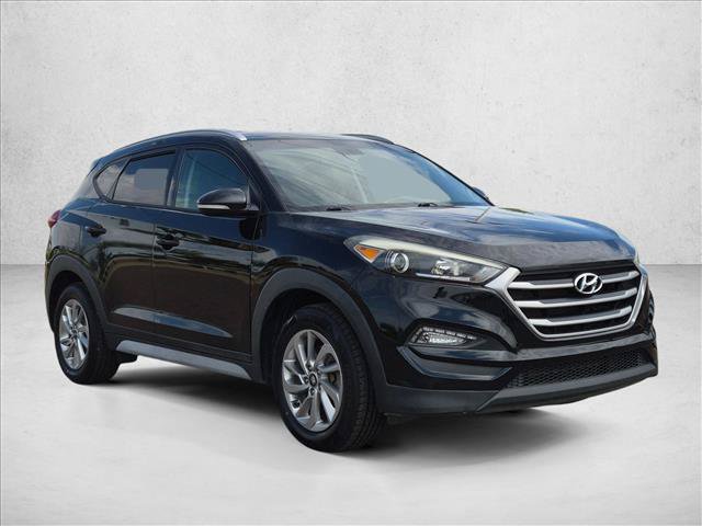 Used 2017 Hyundai Tucson SE Plus AWD/4WD image 3