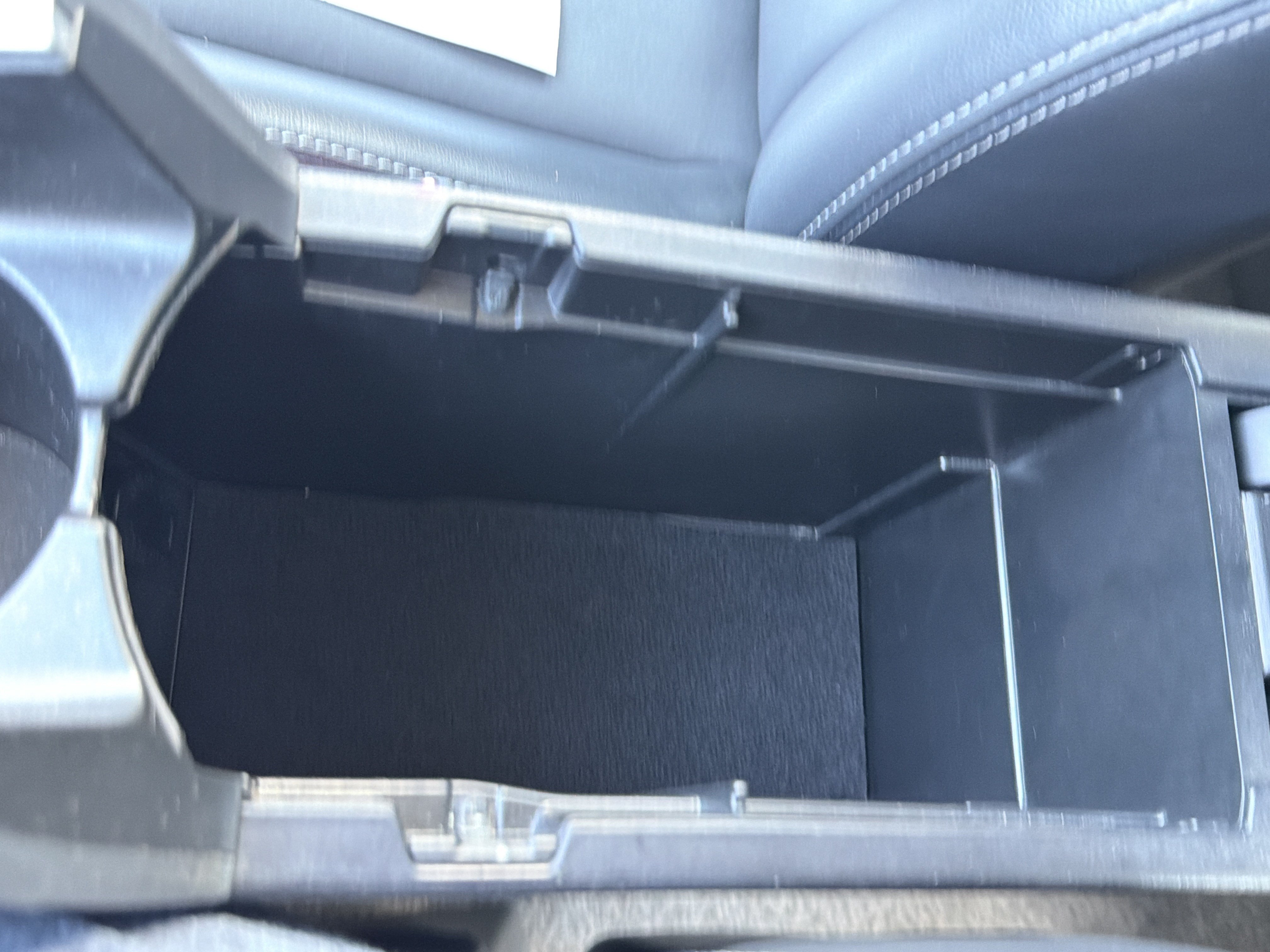 Used 2013 Toyota Prius Four w/ Deluxe Solar Roof Pkg FWD image 20