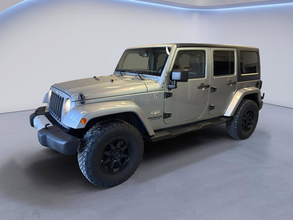 Used 2013 Jeep Wrangler Unlimited Sahara w/ Connectivity Group image 3