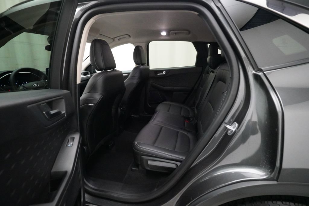 Used 2020 Ford Escape SEL image 16