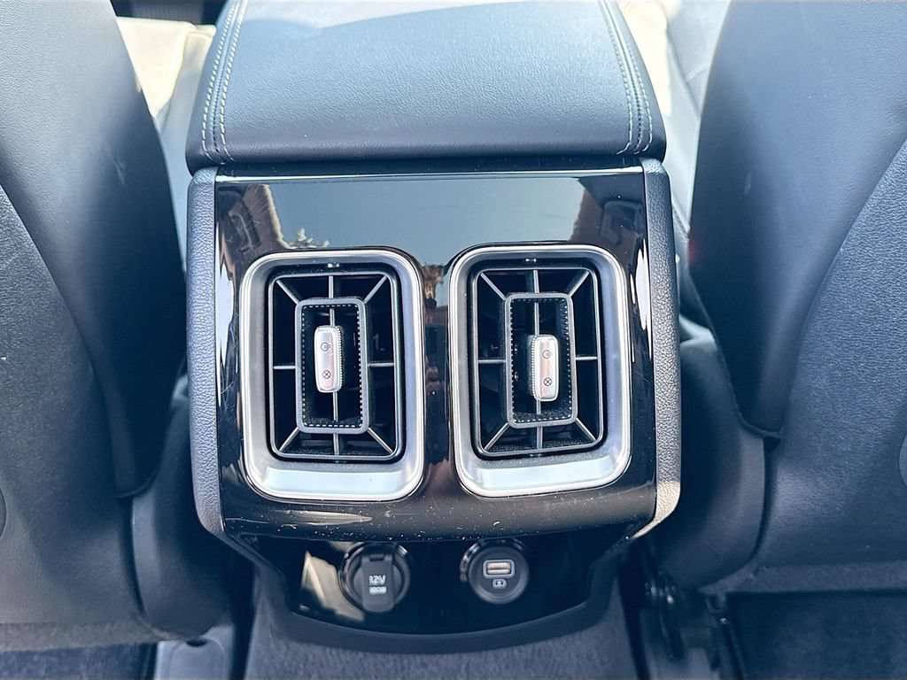 Certified 2023 Kia Sorento SX AWD/4WD image 29
