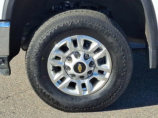 Used 2024 Chevrolet Silverado 2500 LTZ image 29