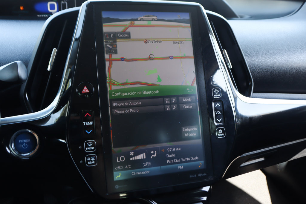 Used 2018 Toyota Prius Prime Premium w/ Carpet Mat Package FWD image 25