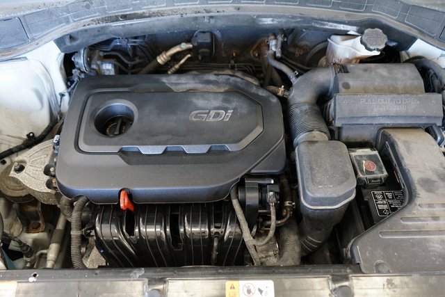 Used 2017 Hyundai Santa Fe Sport image 41