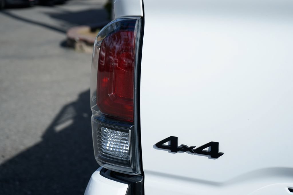 Used 2021 Toyota Tacoma TRD Pro AWD/4WD image 53