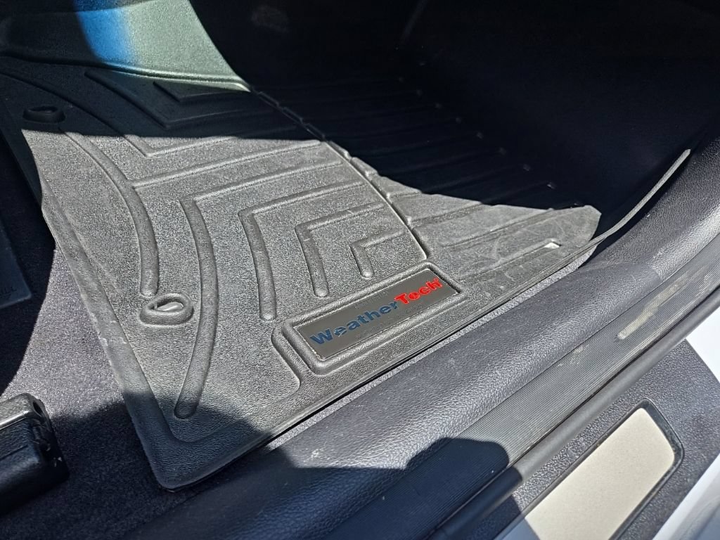 Used 2018 Genesis G80 3.3T Sport AWD/4WD image 76