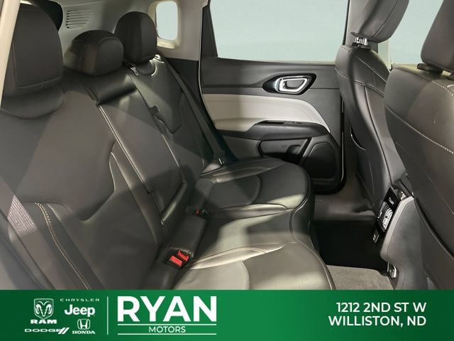 Used 2022 Jeep Compass Limited AWD/4WD image 32