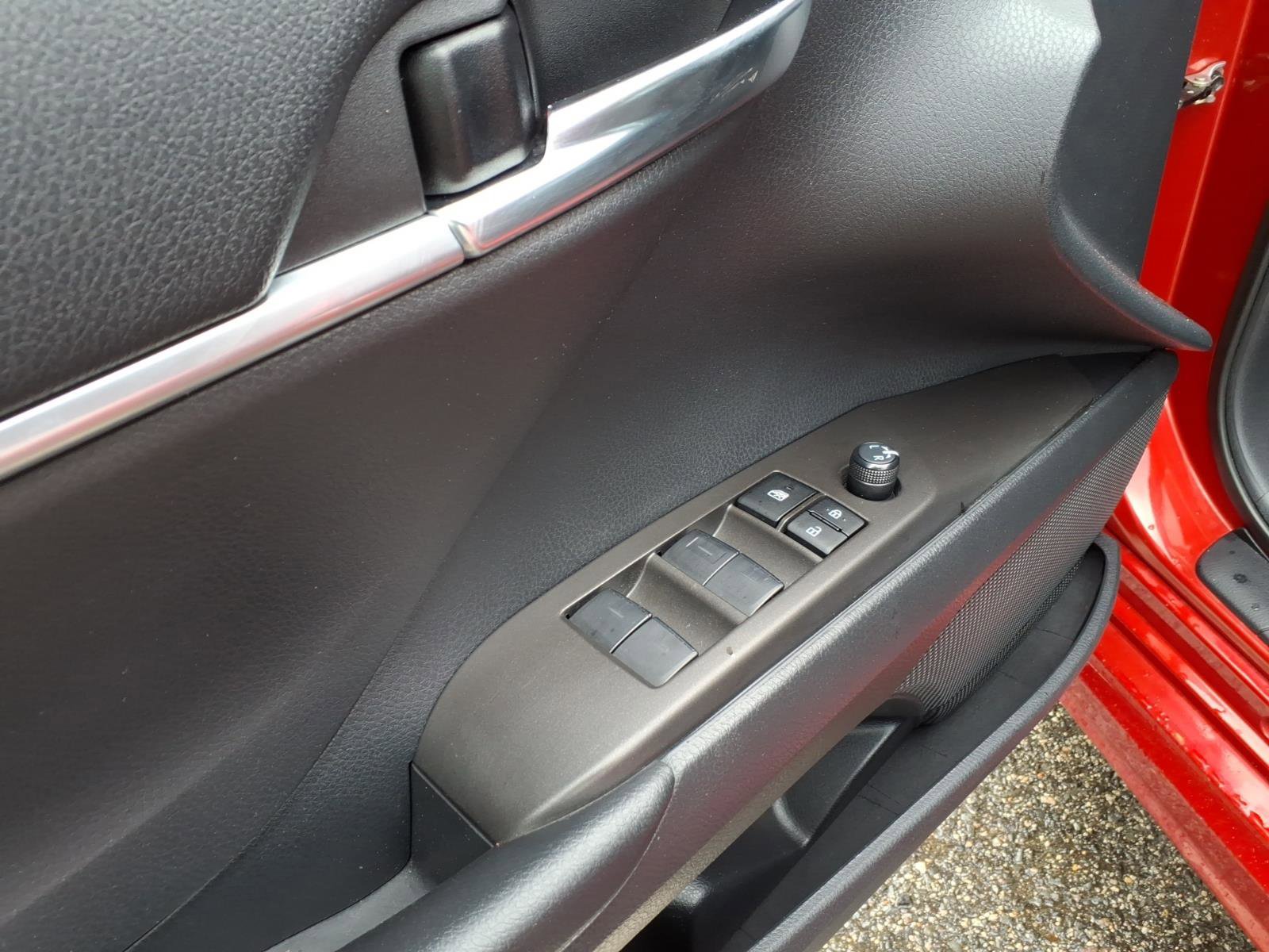 Certified 2023 Toyota Camry SE AWD/4WD image 11