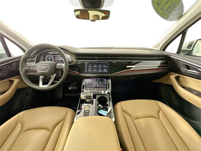 Used 2022 Audi Q7 3.0T Premium Plus image 3