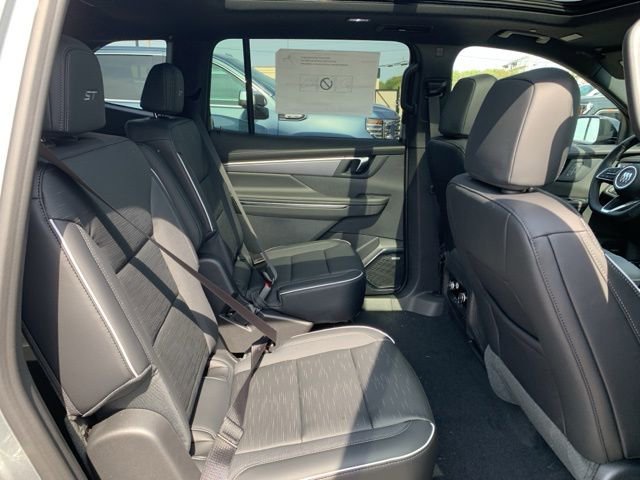 New 2026 Buick Enclave Sport Touring w/ Power Package image 28