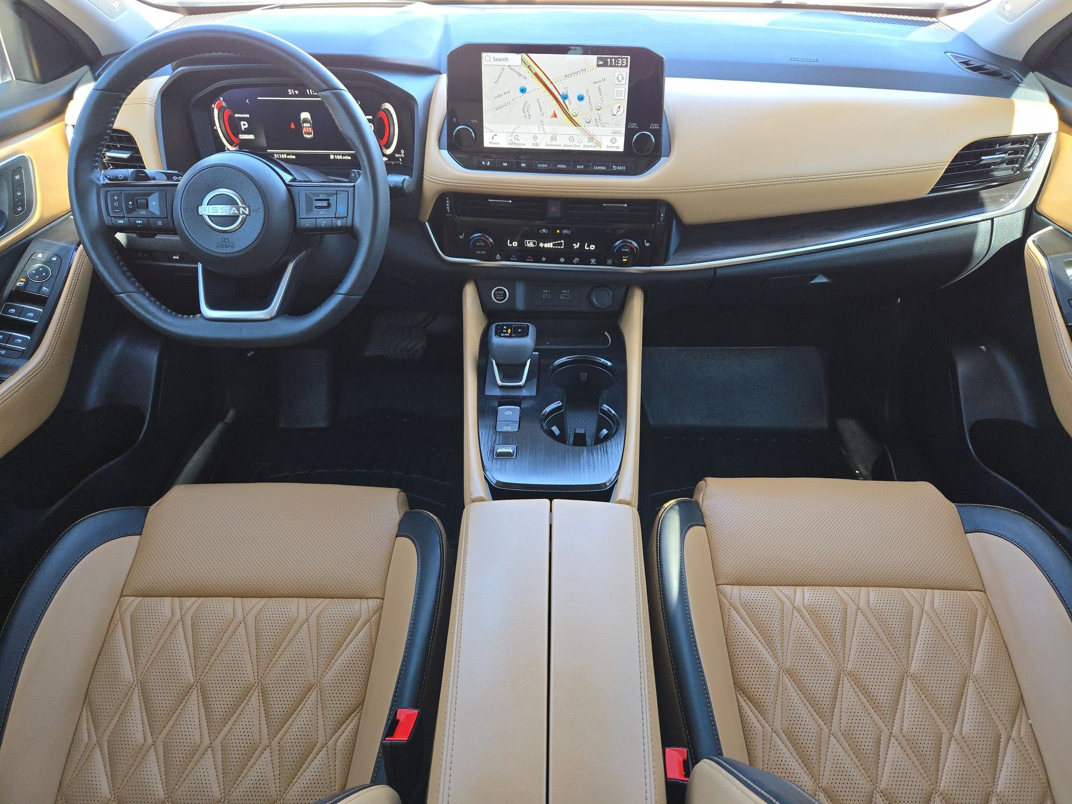 Used 2023 Nissan Rogue Platinum w/ Platinum Premium Package image 16