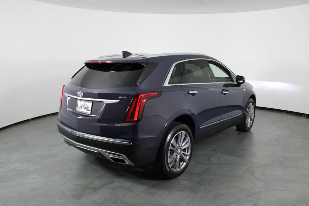 Used 2025 Cadillac XT5 Premium Luxury FWD image 3