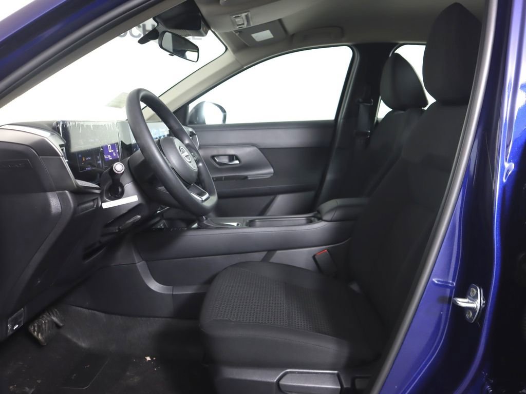 New 2026 Nissan Kicks S image 8