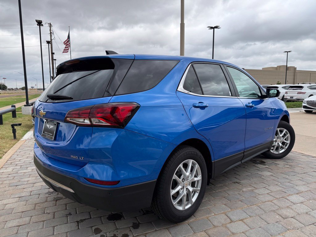 Used 2024 Chevrolet Equinox LT AWD/4WD image 5