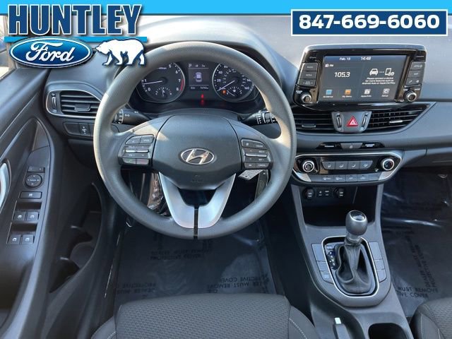 Used 2020 Hyundai Elantra GT image 13