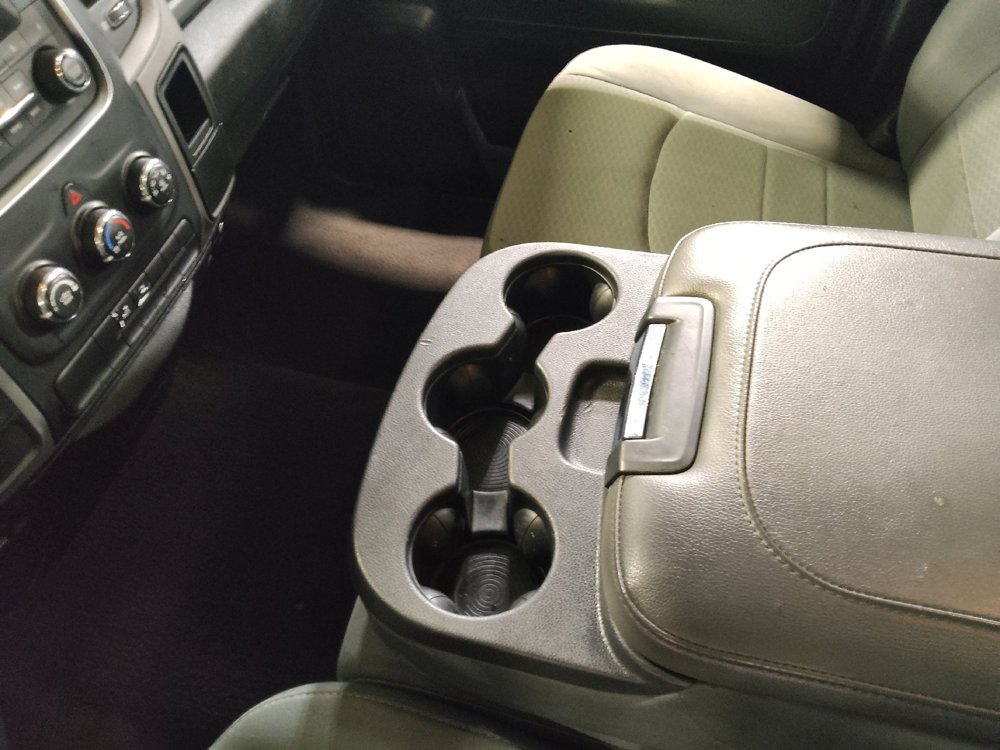 Used 2014 RAM 1500 Express RWD image 26