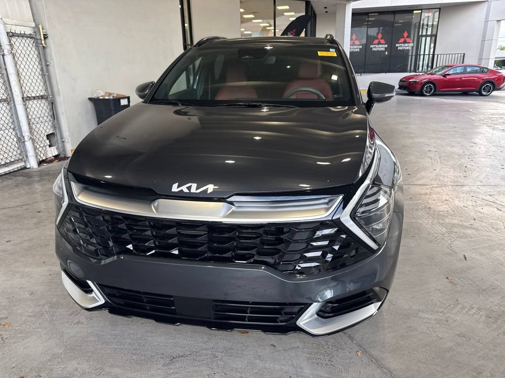 Certified 2024 Kia Sportage SX FWD image 2