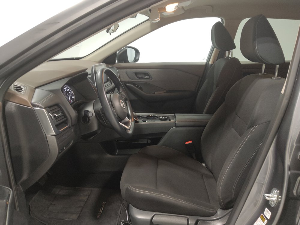 Used 2023 Nissan Rogue S AWD/4WD image 17