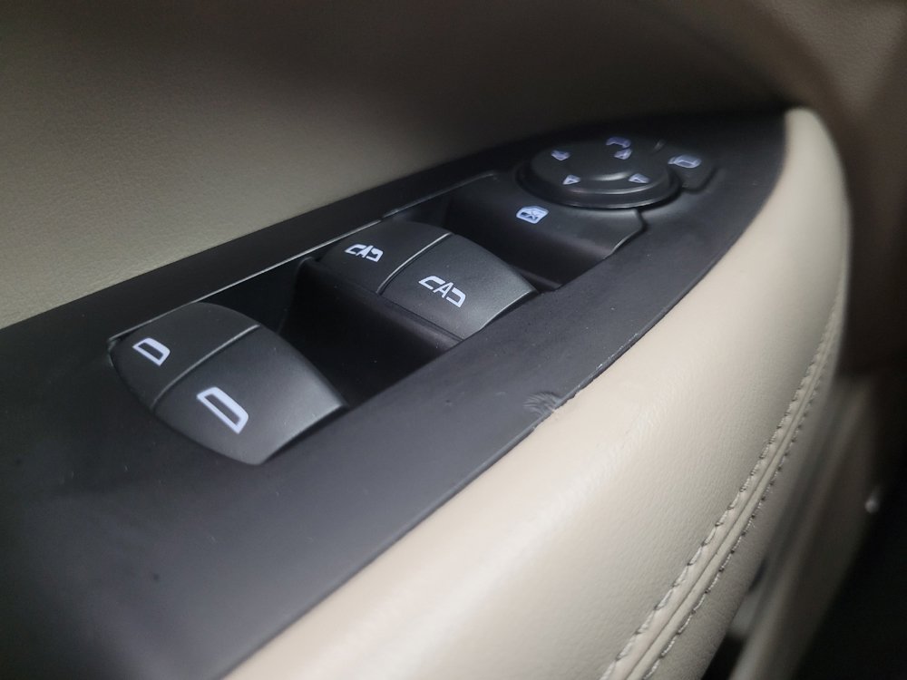 Used 2019 Buick LaCrosse Essence w/ Sun and Shade Package AWD/4WD image 27