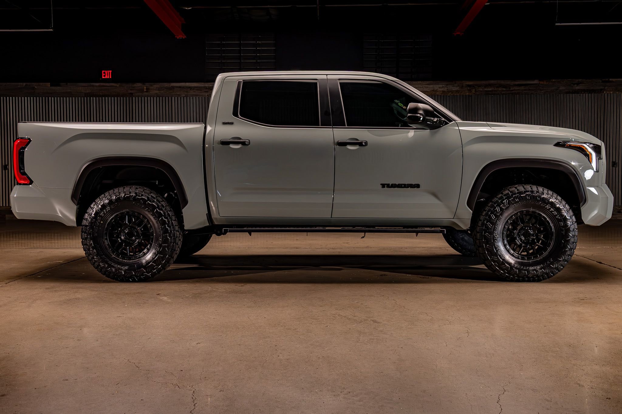 Used 2025 Toyota Tundra SR5 w/ SR5 Convenience Package image 11