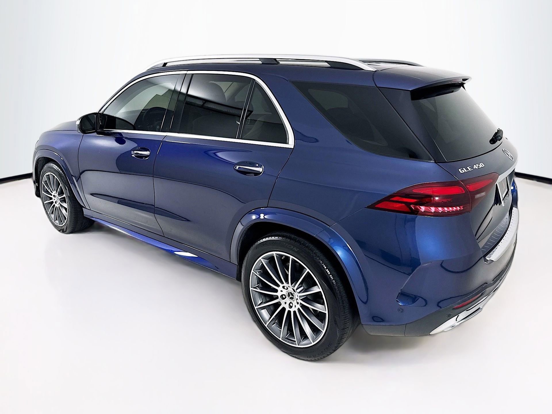 Certified 2024 Mercedes-Benz GLE 450 4MATIC image 6