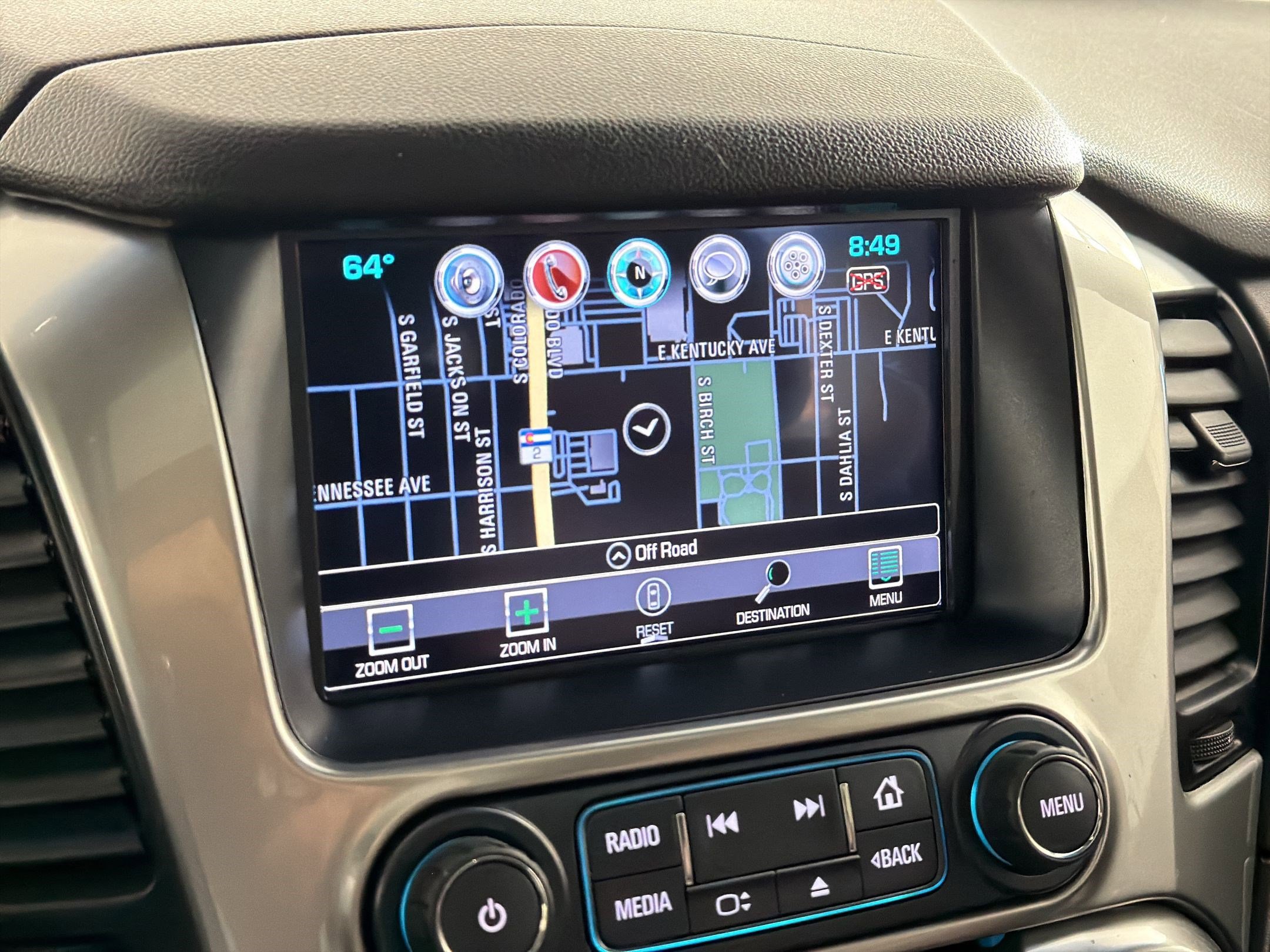 Used 2019 Chevrolet Suburban Premier w/ Premier Plus Edition AWD/4WD image 24
