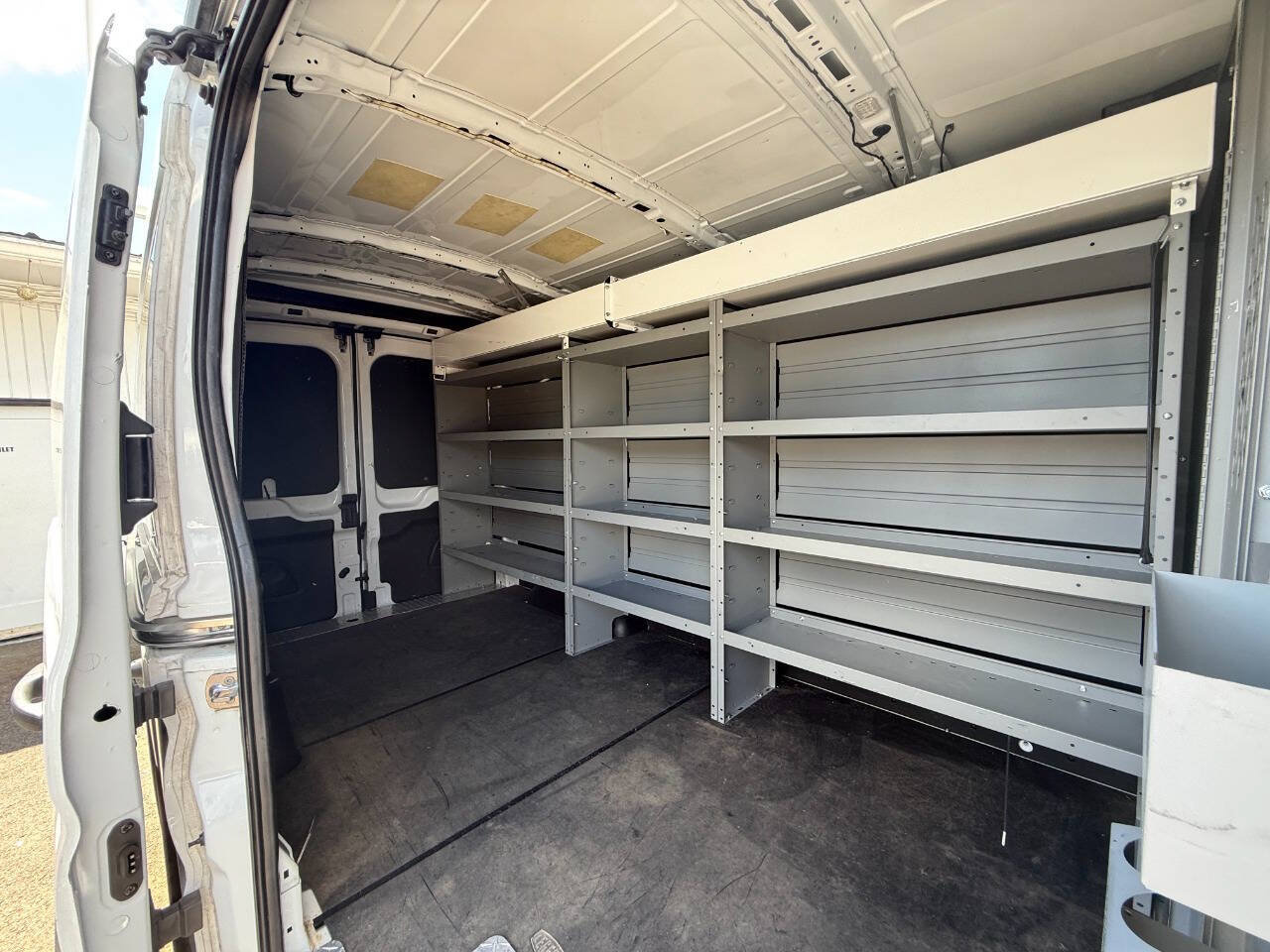 Used 2024 Ford Transit 250 148 Medium Roof w/ Interior Upgrade Package RWD image 12