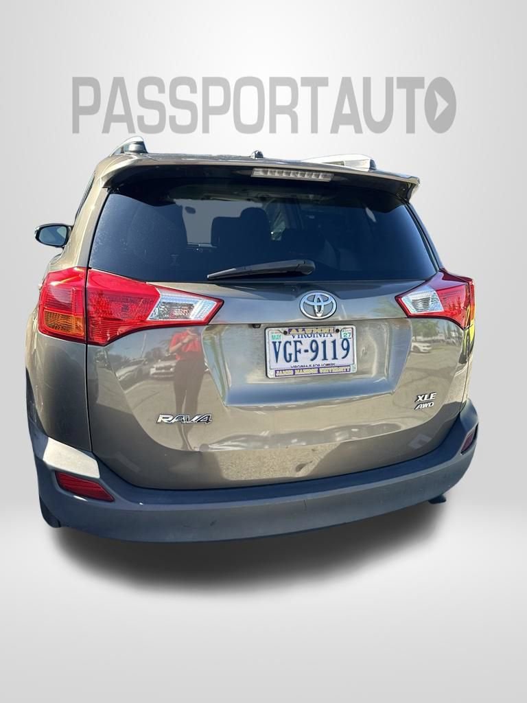 Used 2013 Toyota RAV4 XLE AWD/4WD image 7