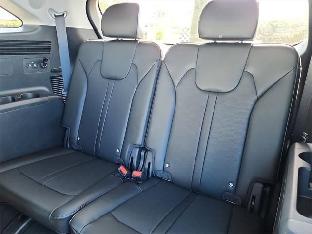 New 2026 Kia Sorento X-Line EX image 17