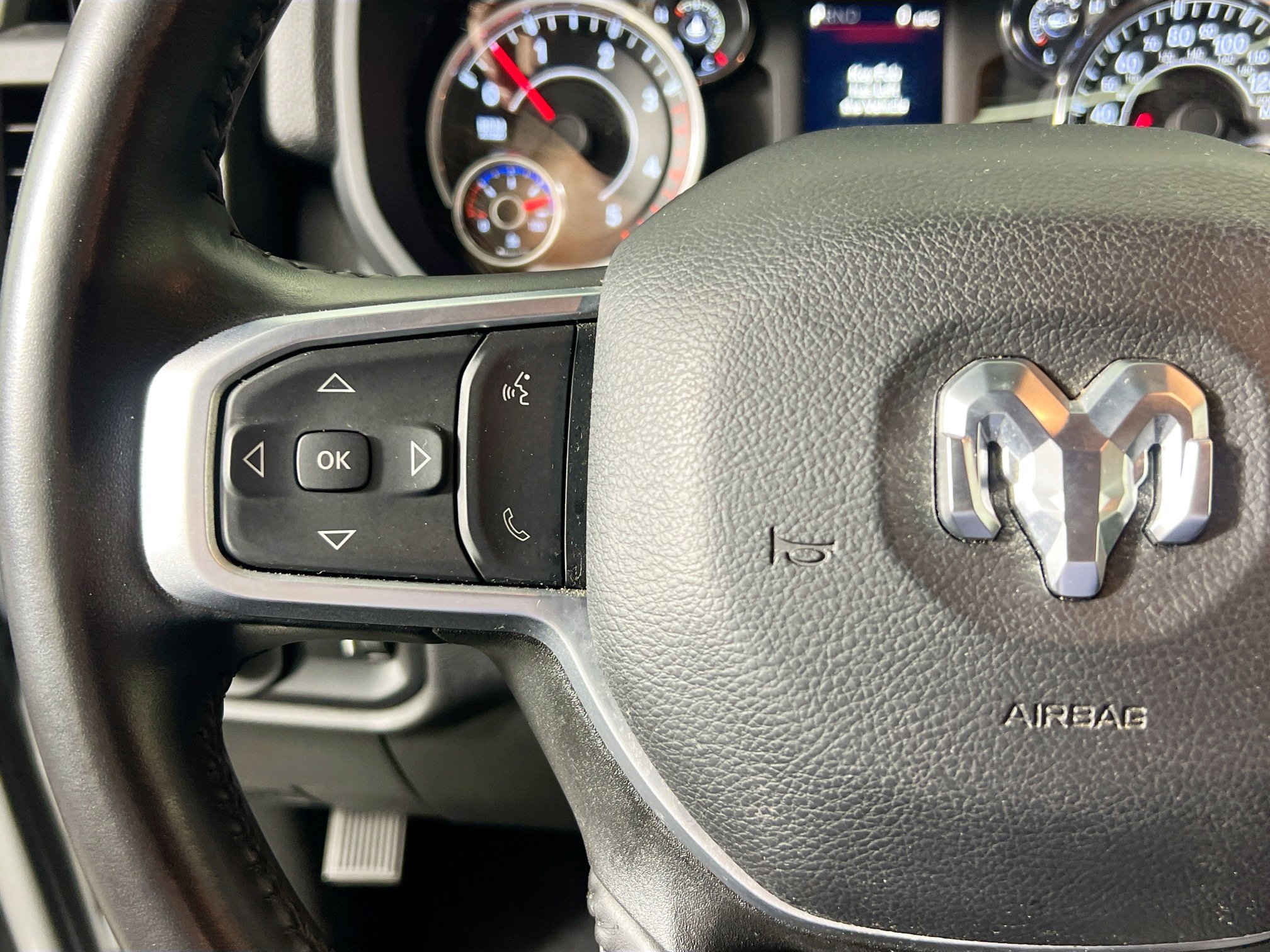 Used 2024 RAM 3500 Big Horn image 12