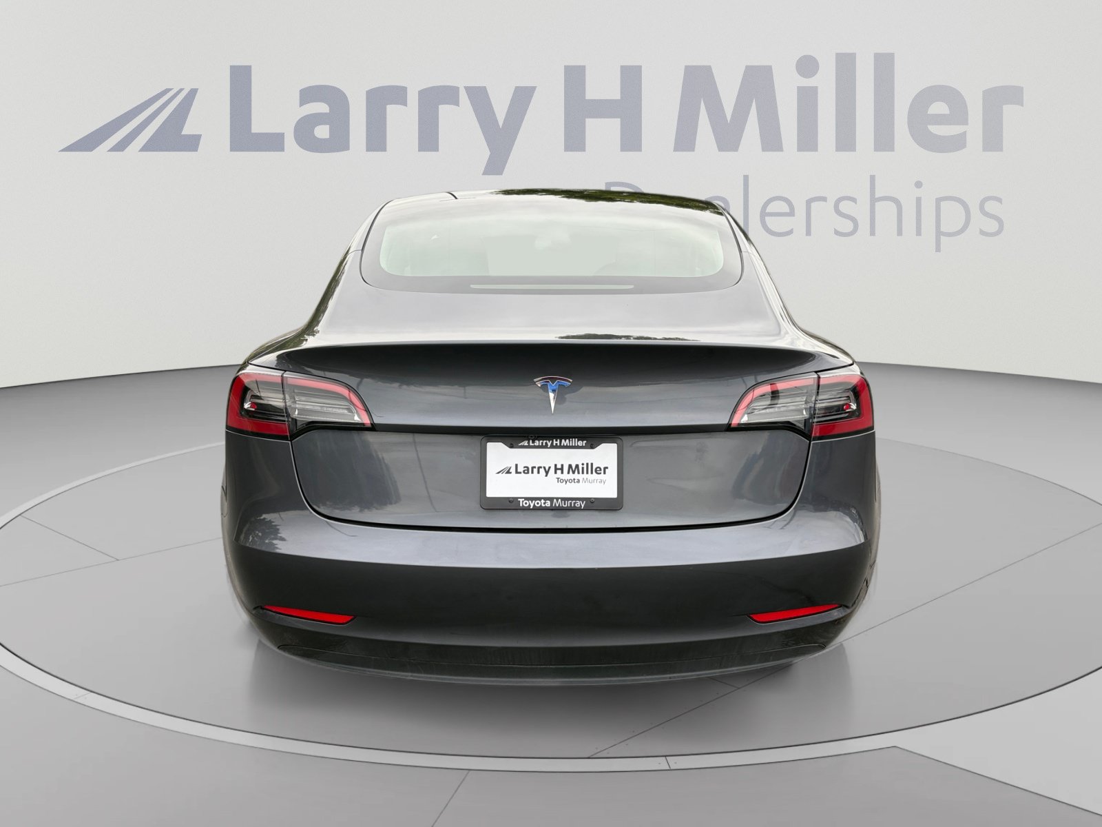 Used 2023 Tesla Model 3 Standard Range RWD image 4