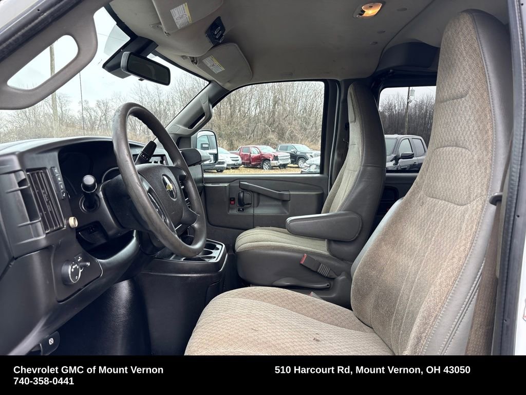 Used 2021 Chevrolet Express 3500 LT w/ LT Preferred Equipment Group RWD image 21