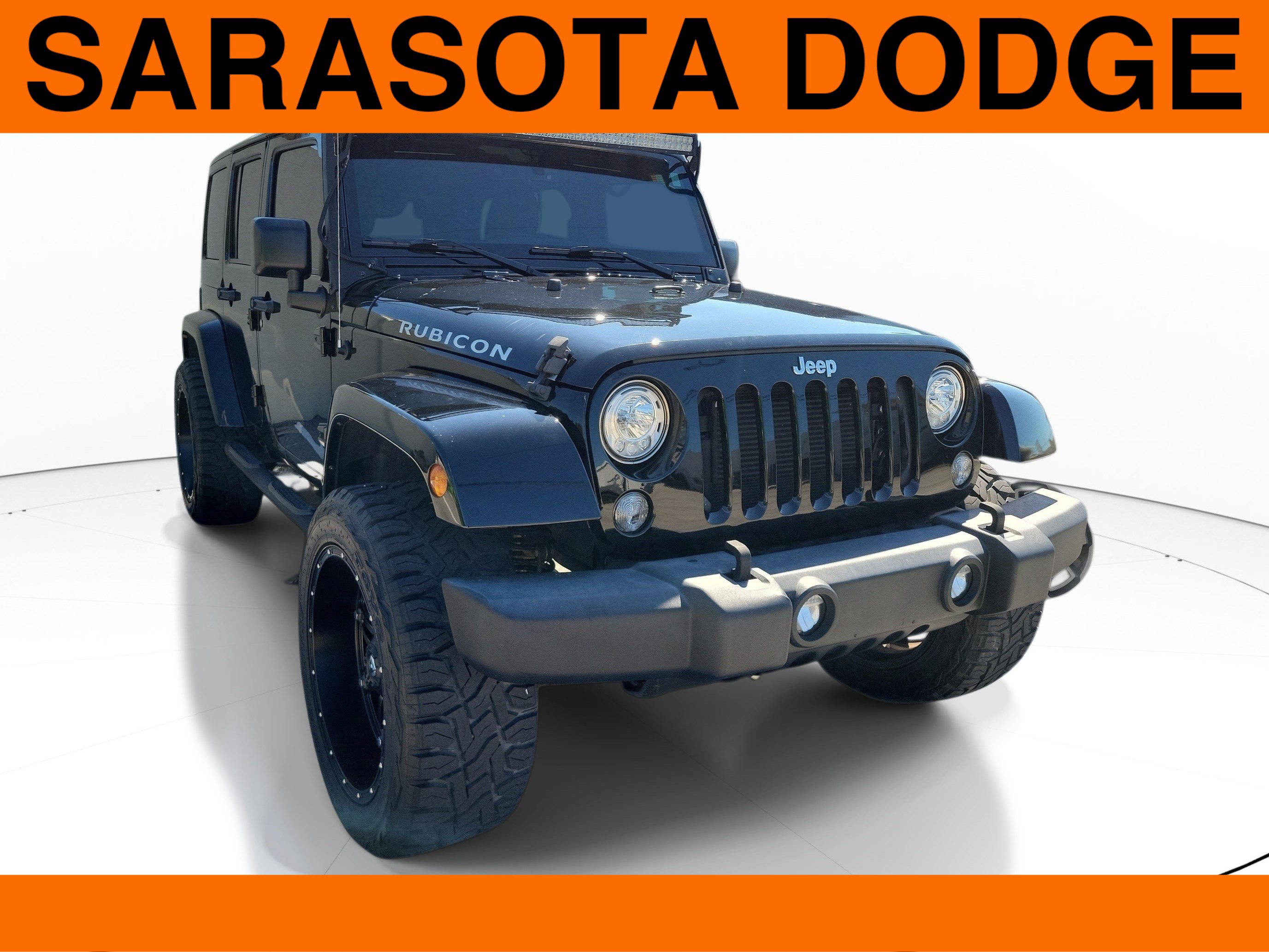 Used 2017 Jeep Wrangler Unlimited Rubicon w/ Connectivity Group AWD/4WD image 1