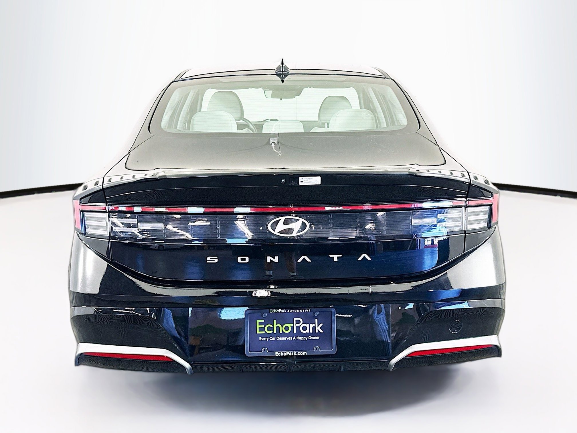 Used 2025 Hyundai Sonata SEL FWD image 7