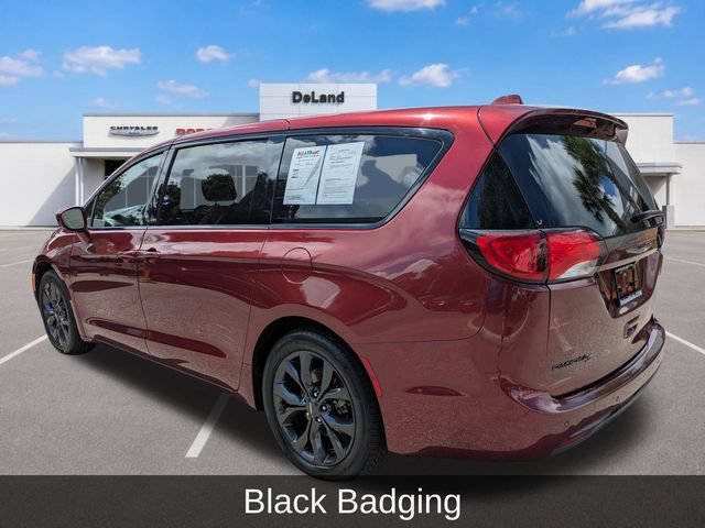 Used 2020 Chrysler Pacifica Touring w/ S Appearance Package FWD image 6