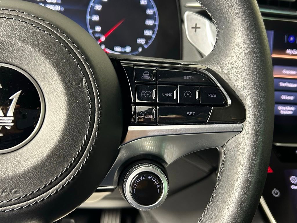 Used 2023 Maserati Grecale GT image 30