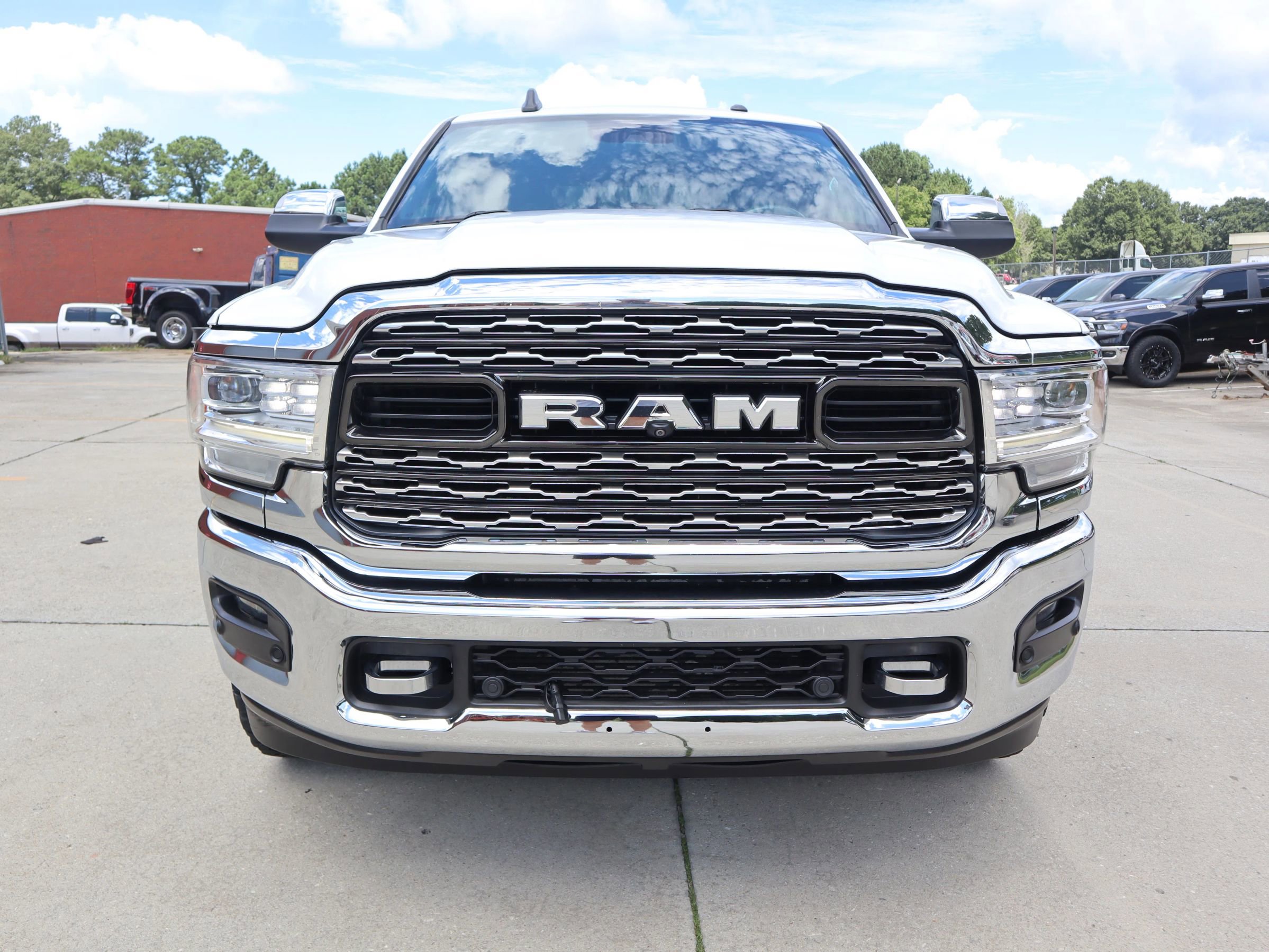Used 2019 RAM 2500 Limited image 9