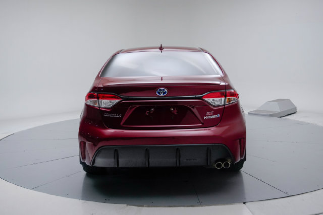 Used 2024 Toyota Corolla SE FWD image 4