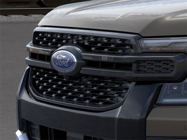 New 2025 Ford Ranger Lariat w/ Convenience Package image 17