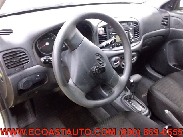Used 2009 Hyundai Accent GS w/ Popular Equipment Pkg 2 image 11