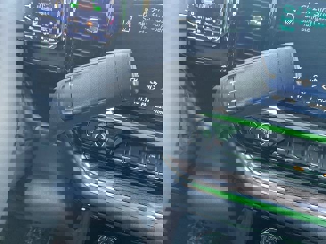 Used 2024 Chevrolet Silverado 1500 LT image 34